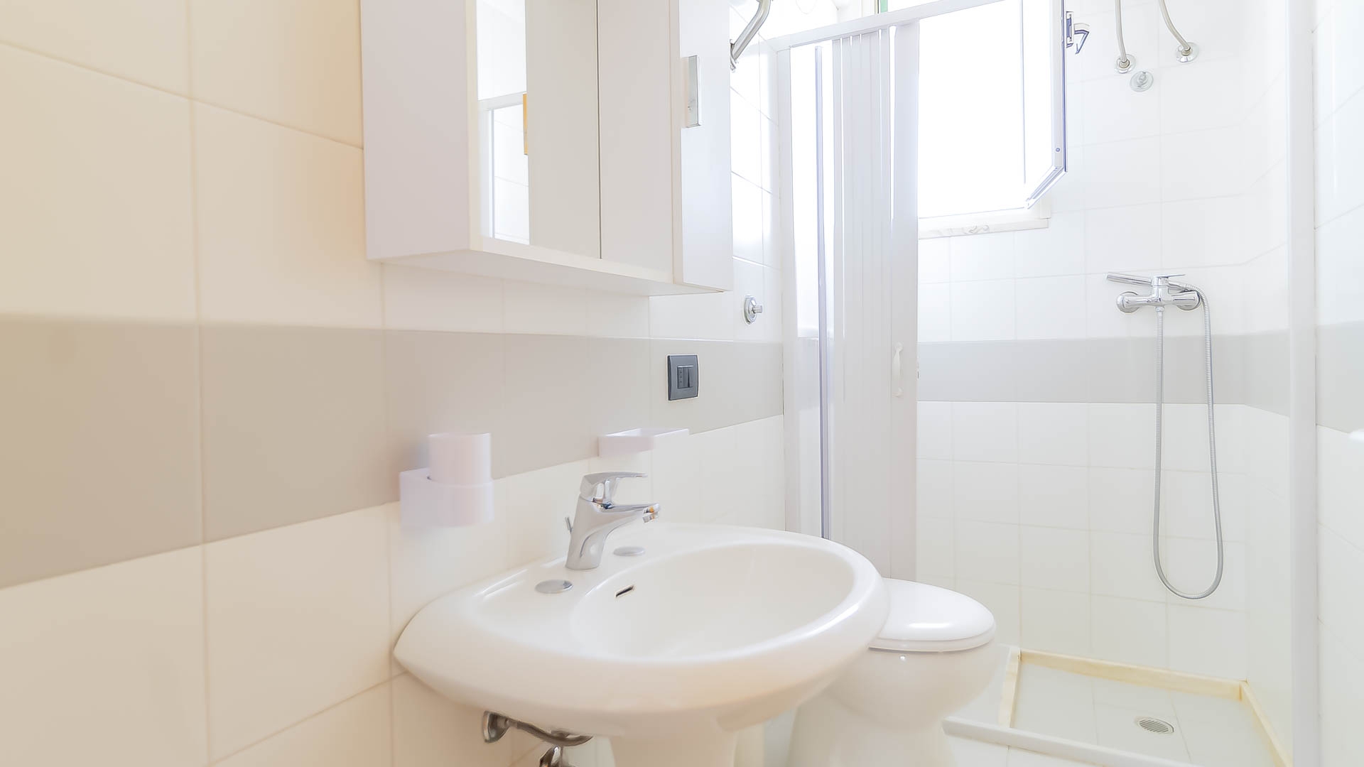 Artemide Flat