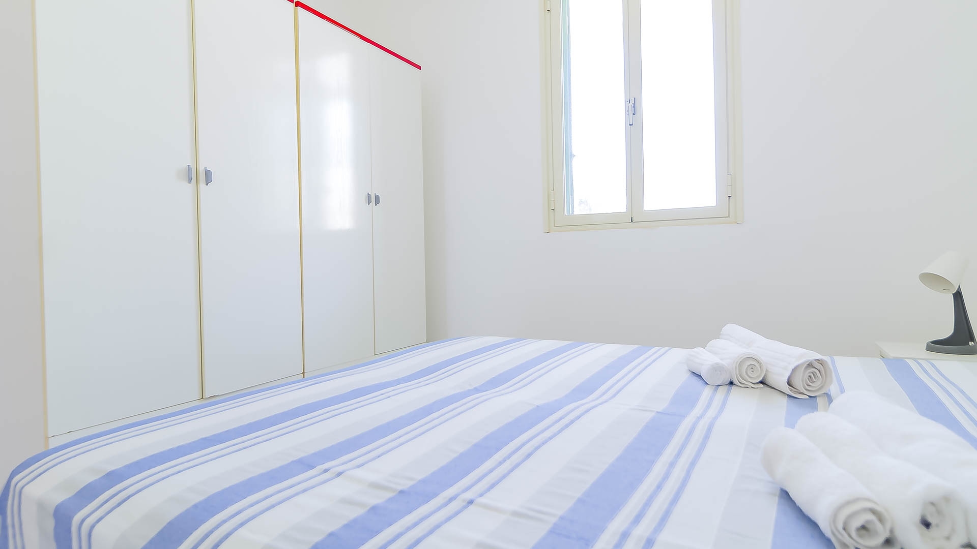 Artemide Flat