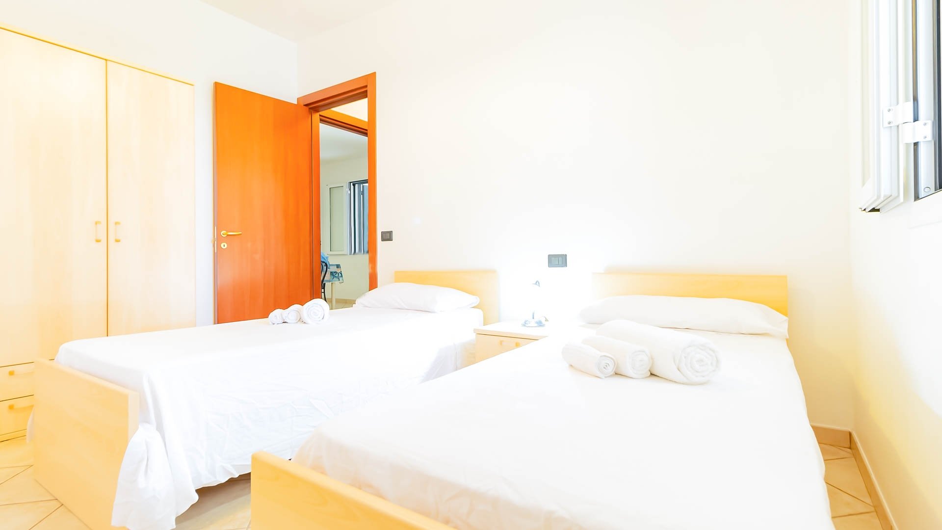 Atena Flat