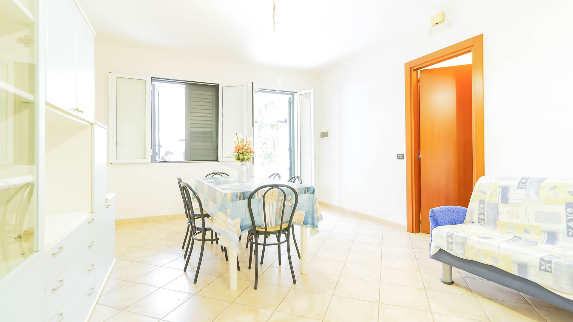 Atena Flat