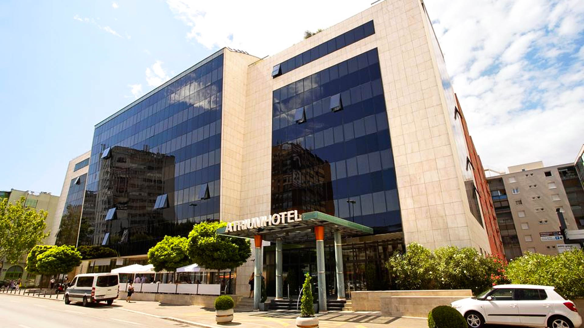 Atrium Hotel