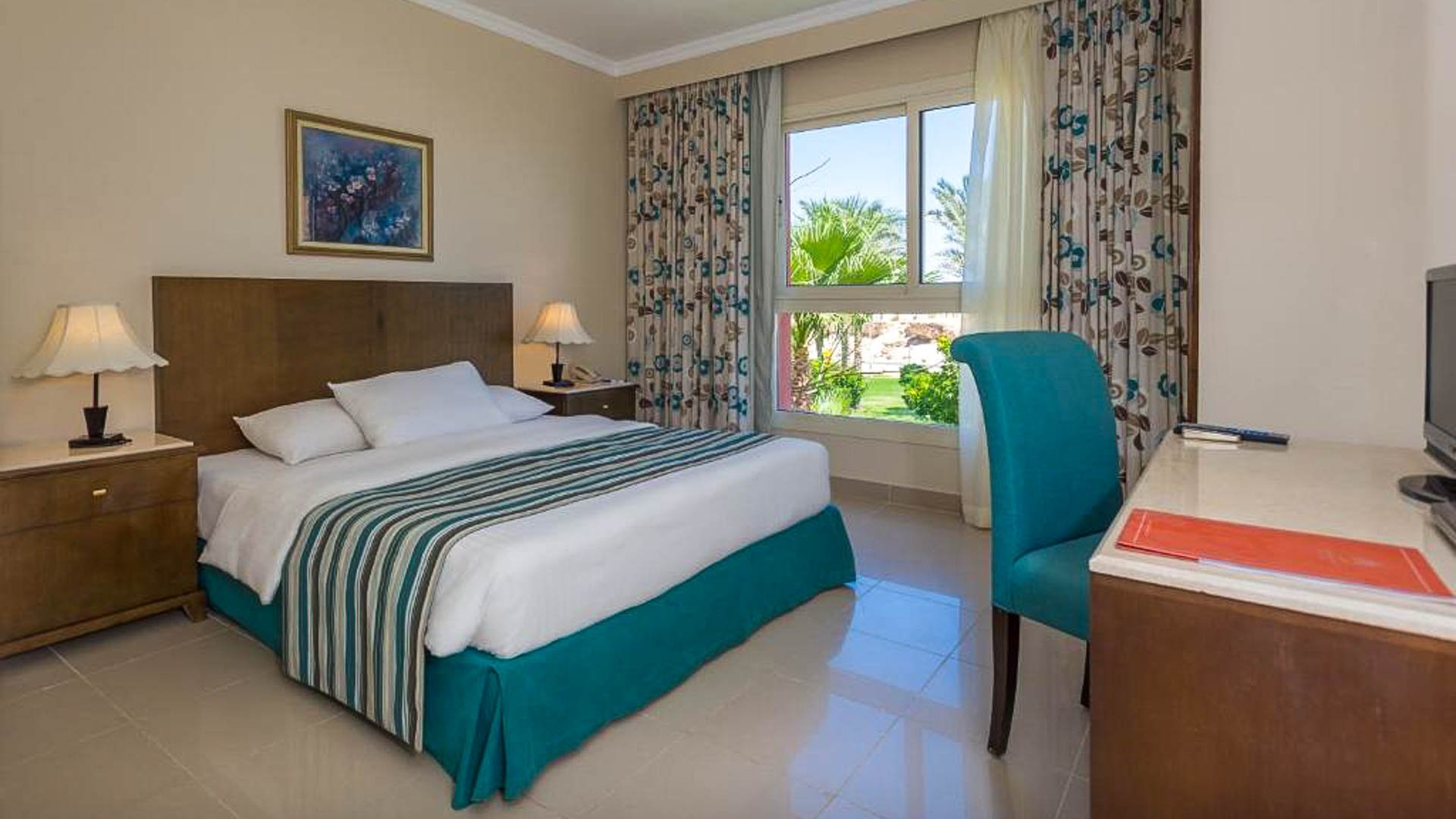 Aurora Bay Resort
