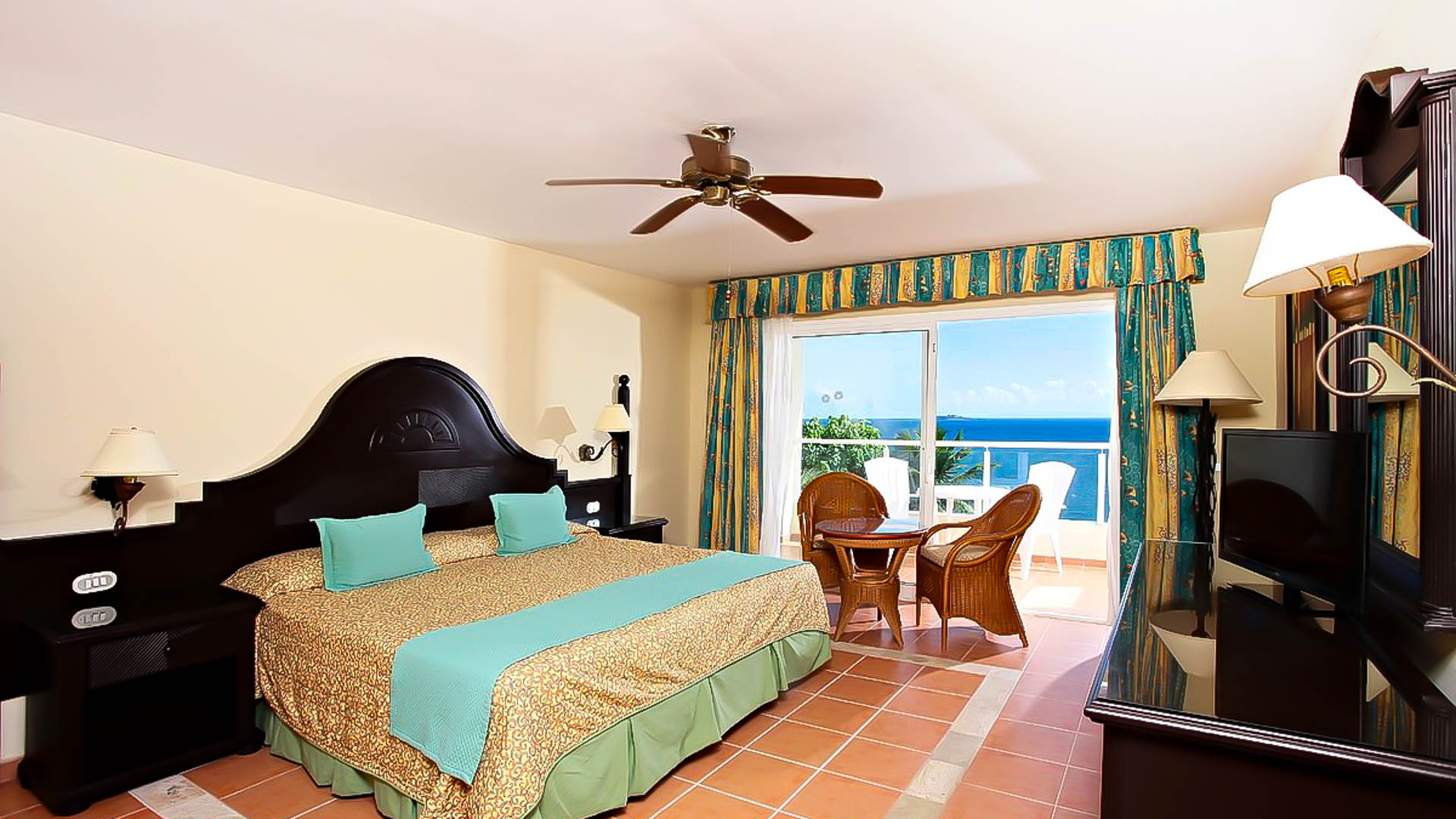Grand Bahia Principe Cayacoa
