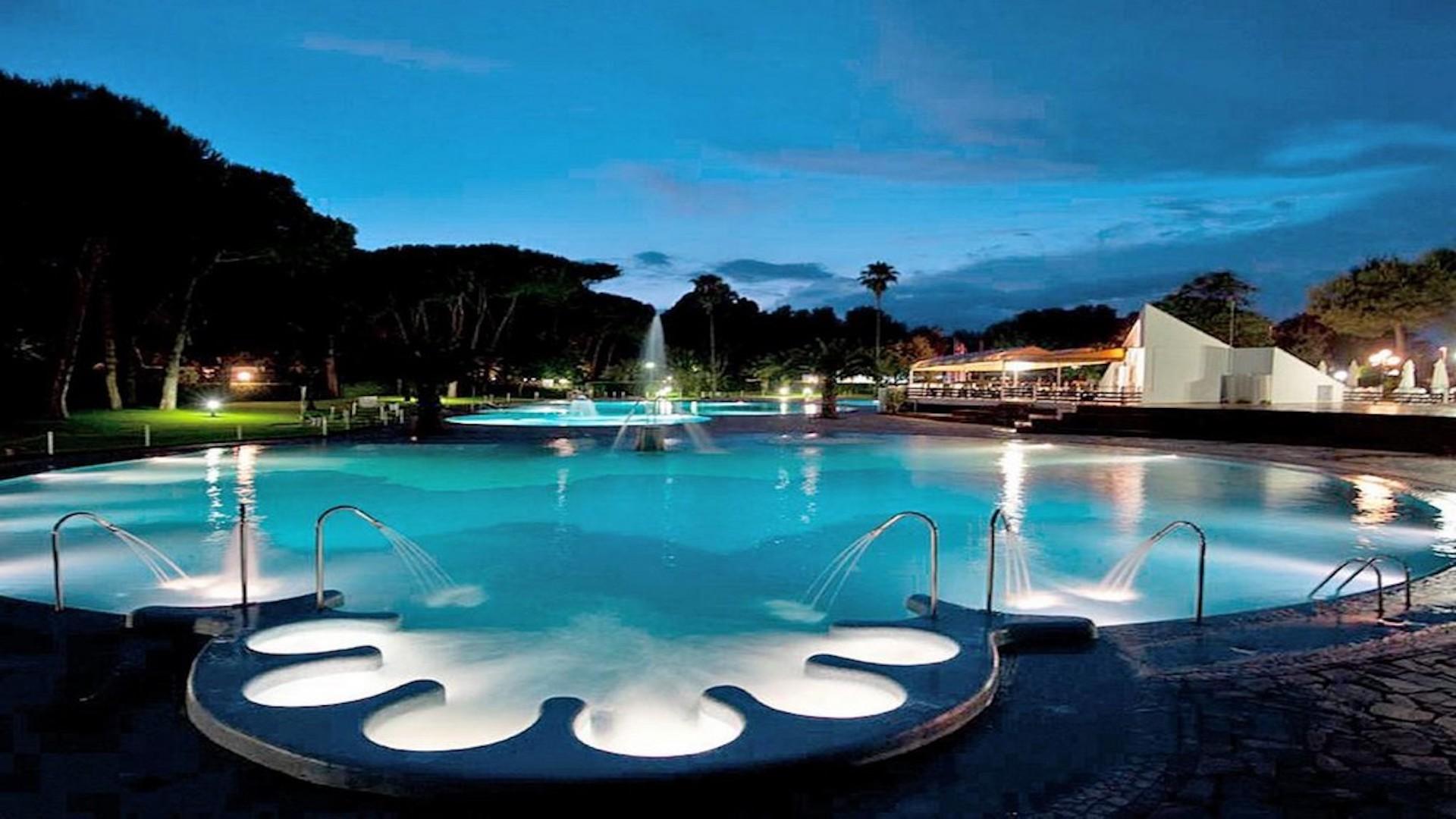 Baia Domizia Camping Village