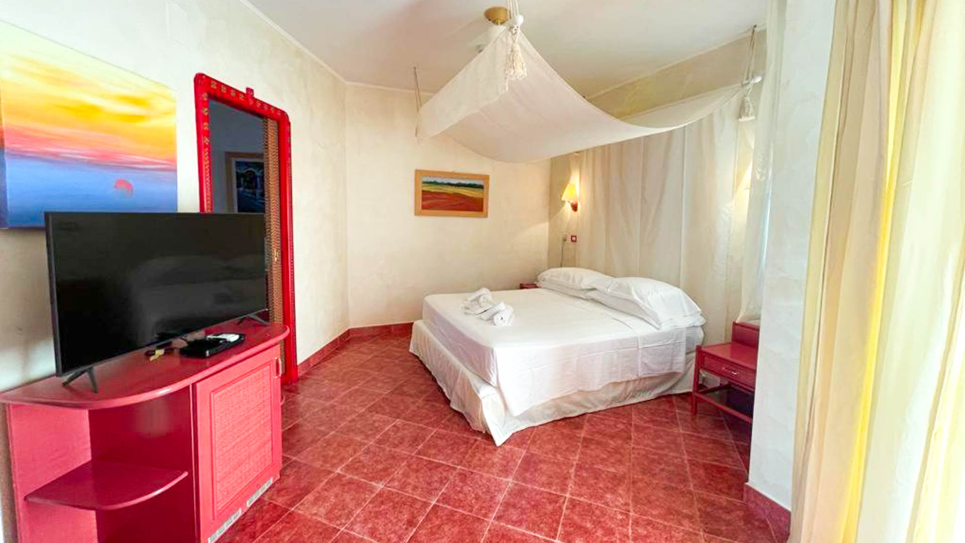 Baia dei Faraglioni Resort