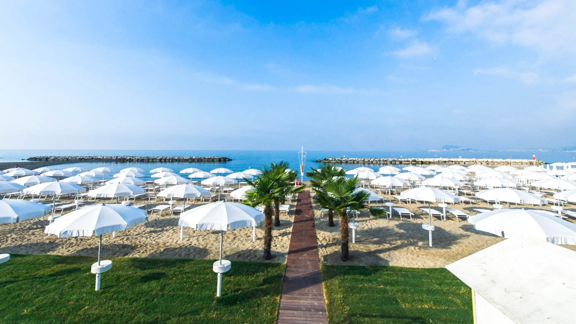 Bajamar Beach Hotel