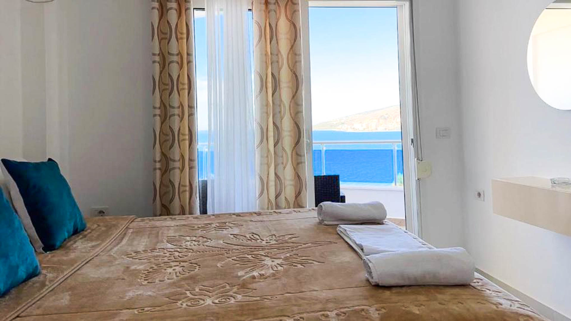 Bella Vista Hotel