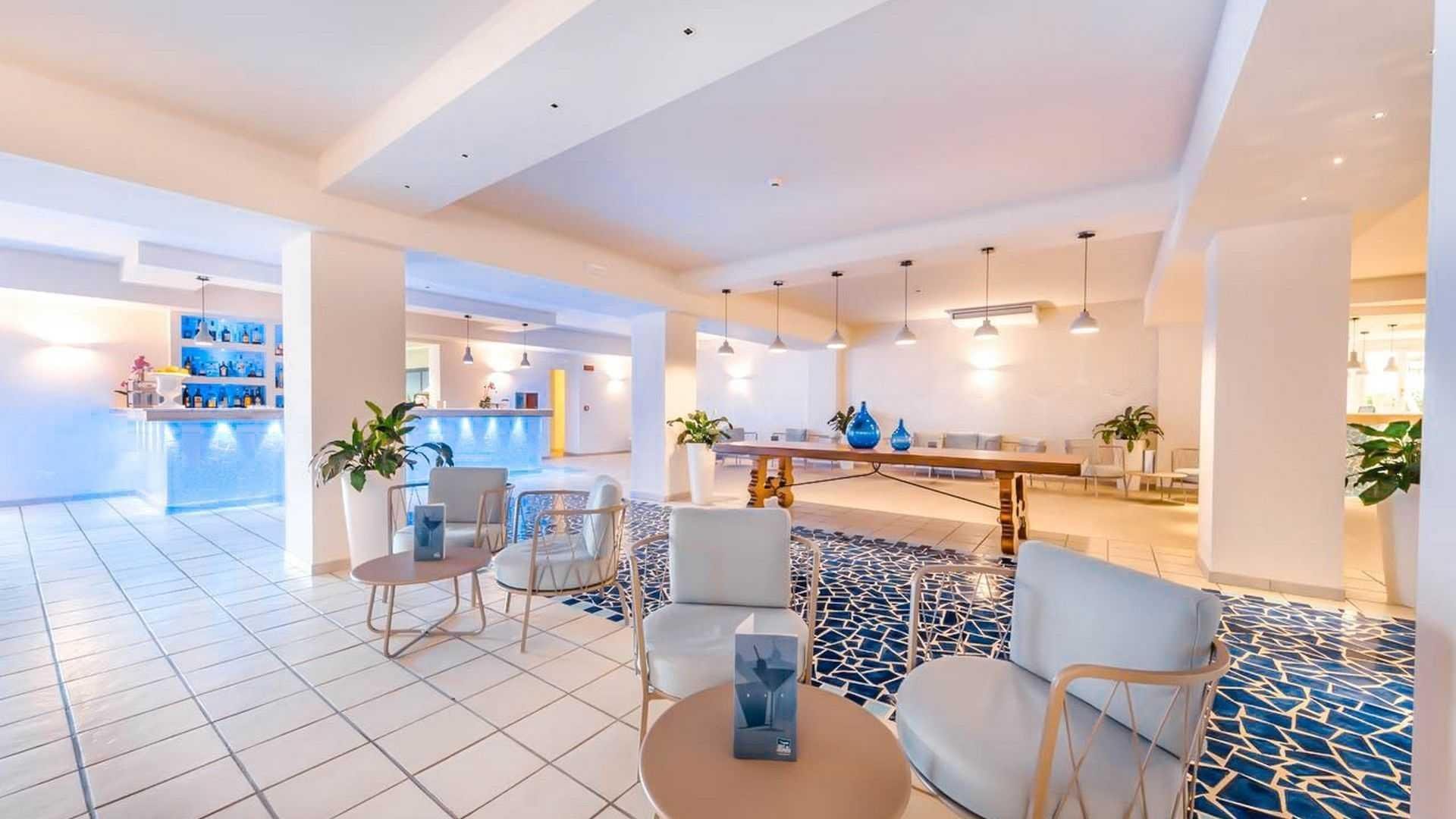 Blu Hotel Laconia Village