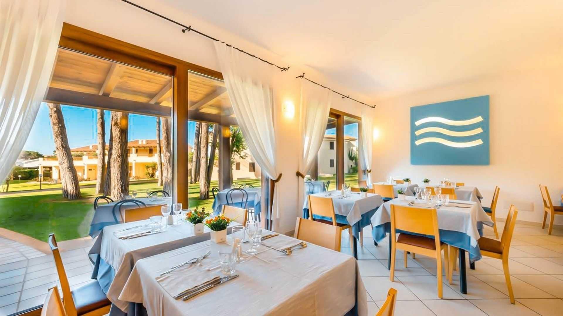 Blu Hotel Laconia Village