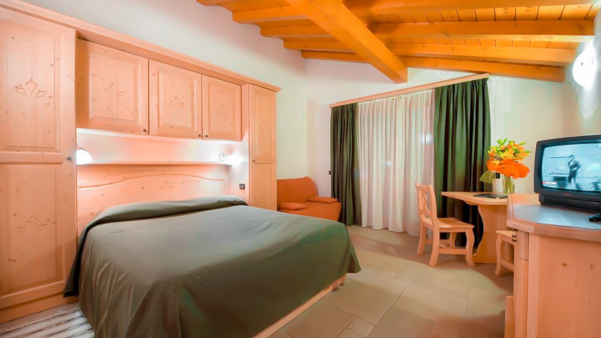 Boscone Suite Hotel