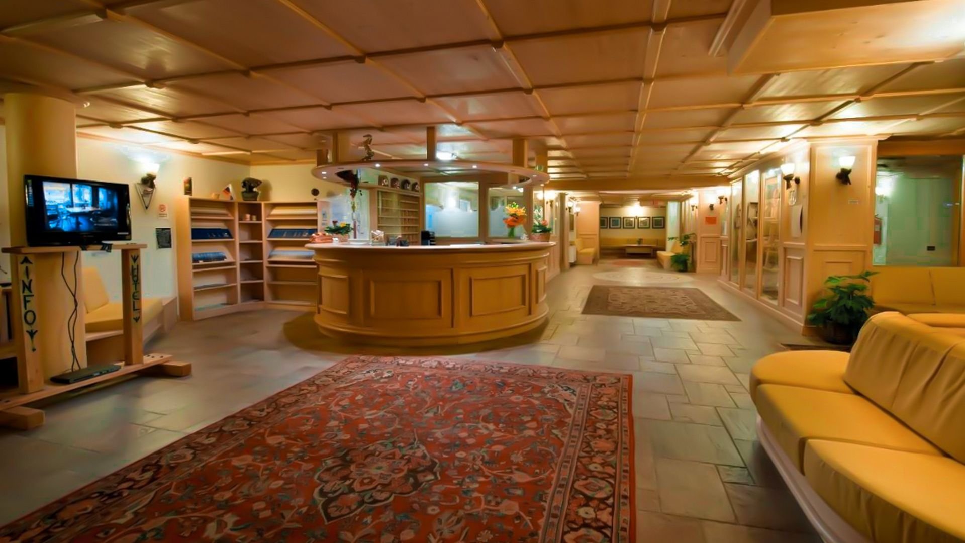 Boscone Suite Hotel