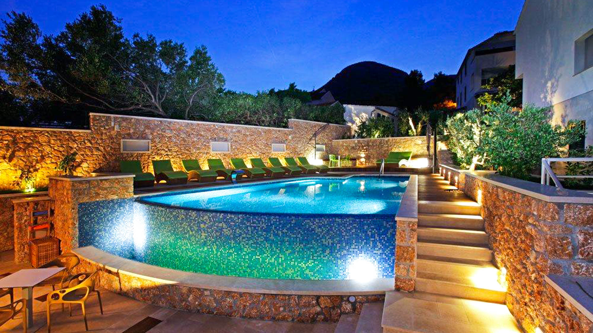 BOUTIQUE HOTEL BOL