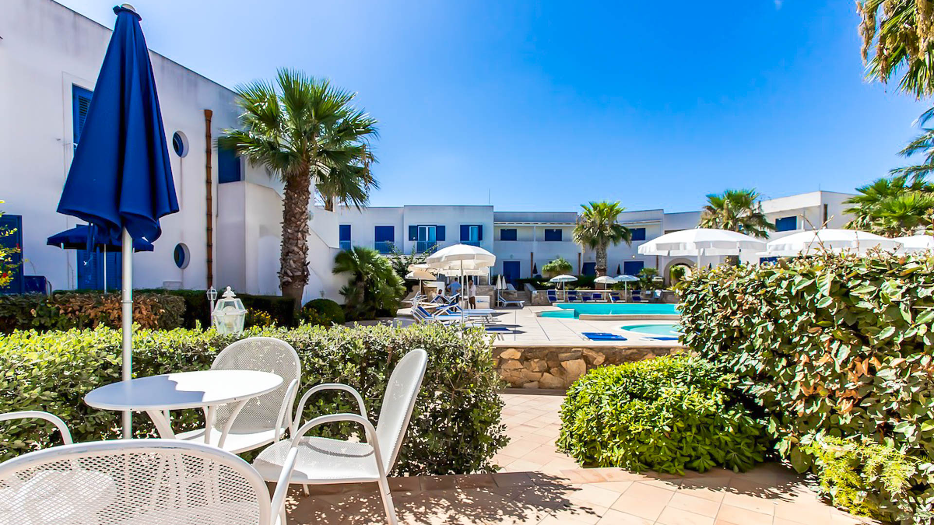 Cala La Luna Resort
