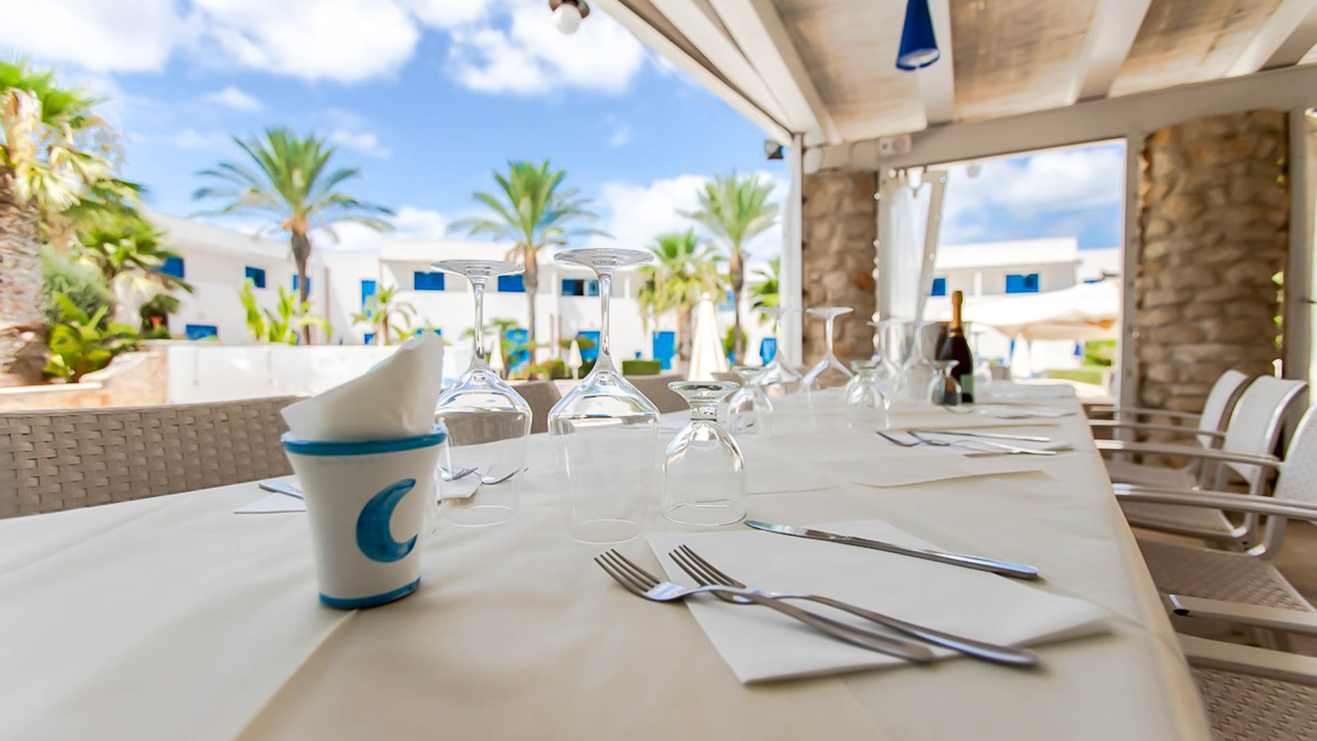 Cala La Luna Resort