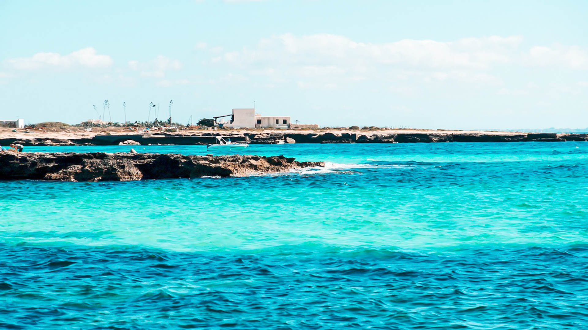 Cala La Luna Resort
