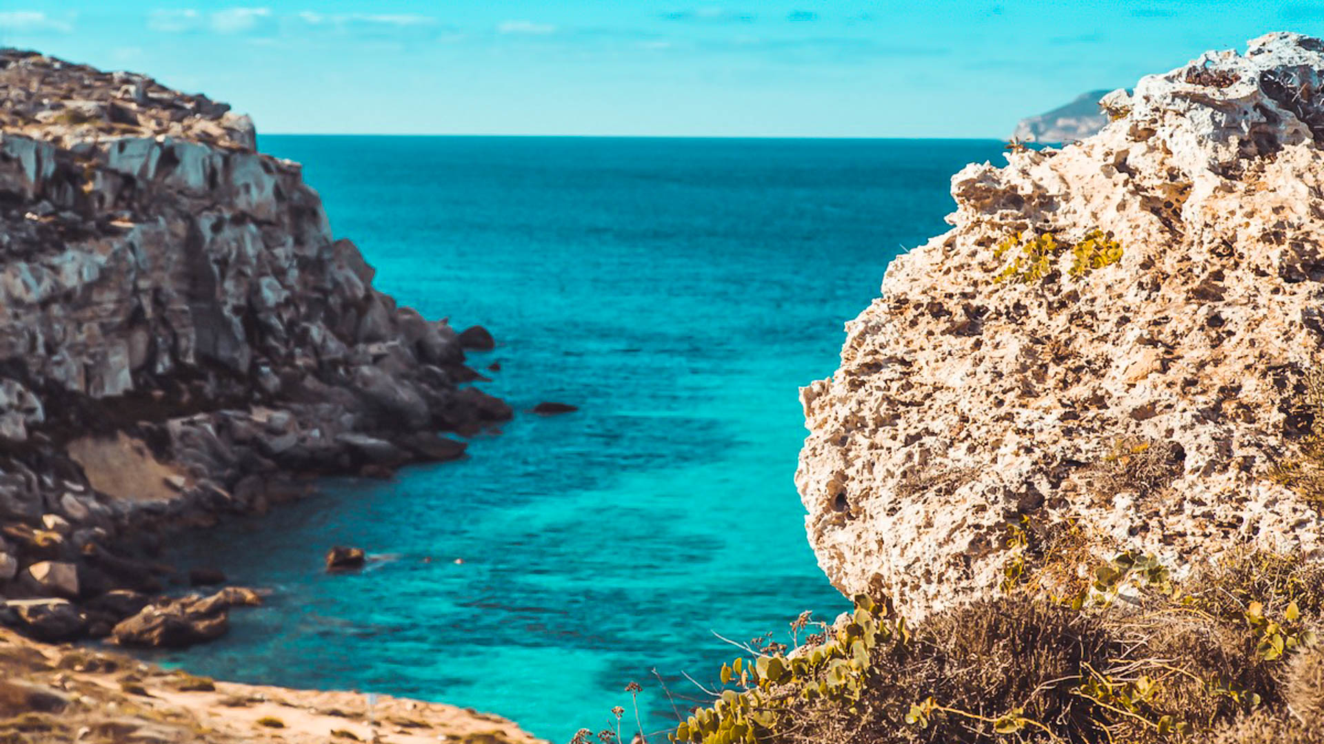 Cala La Luna Resort
