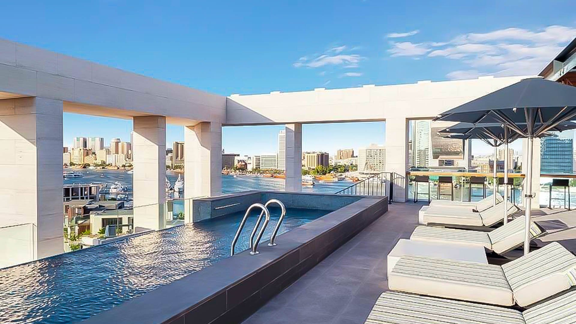 Canopy by Hilton Dubai Al Seef