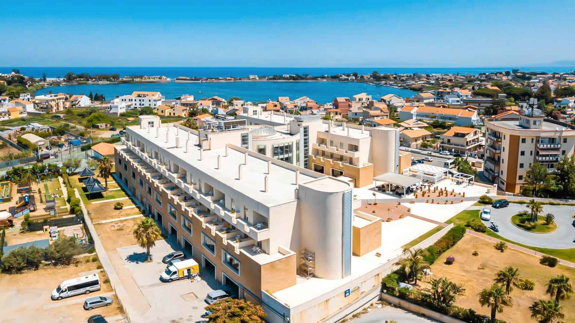 Capo Peloro Resort