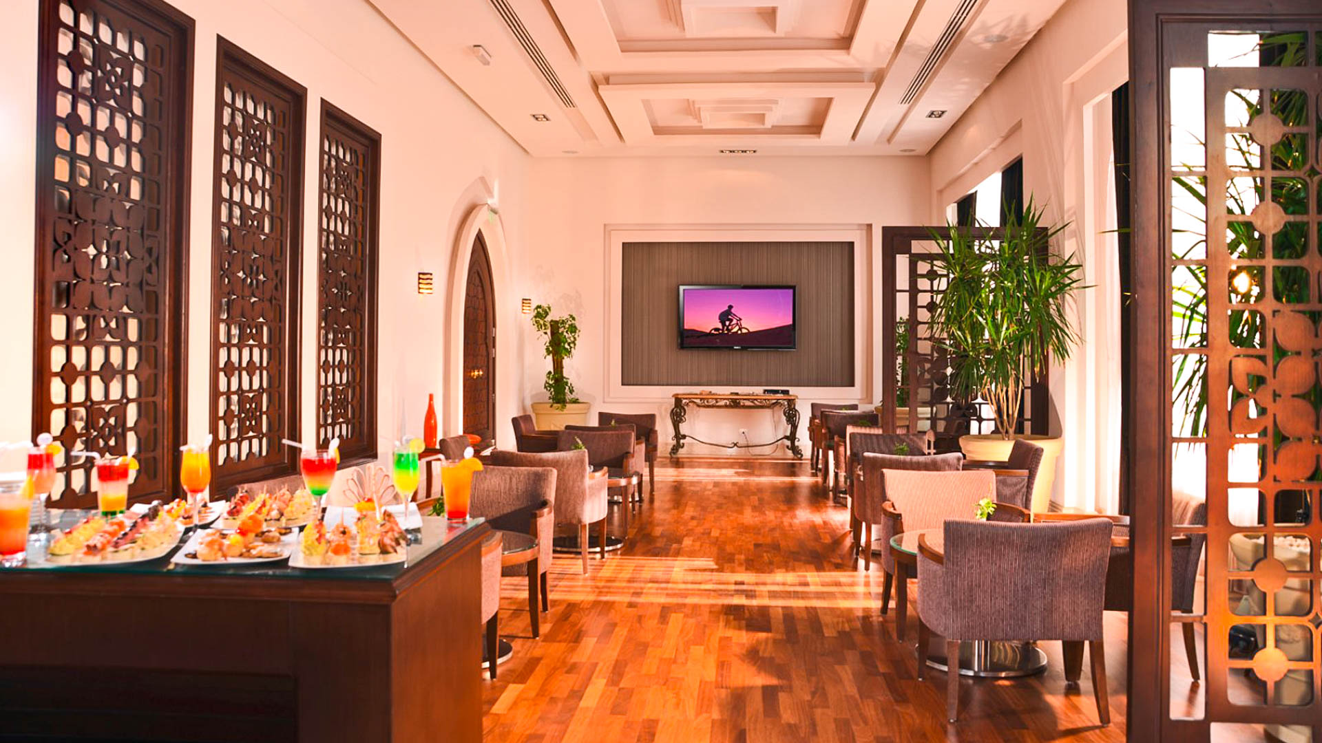 Charmillion Sea Club & Garden Resort