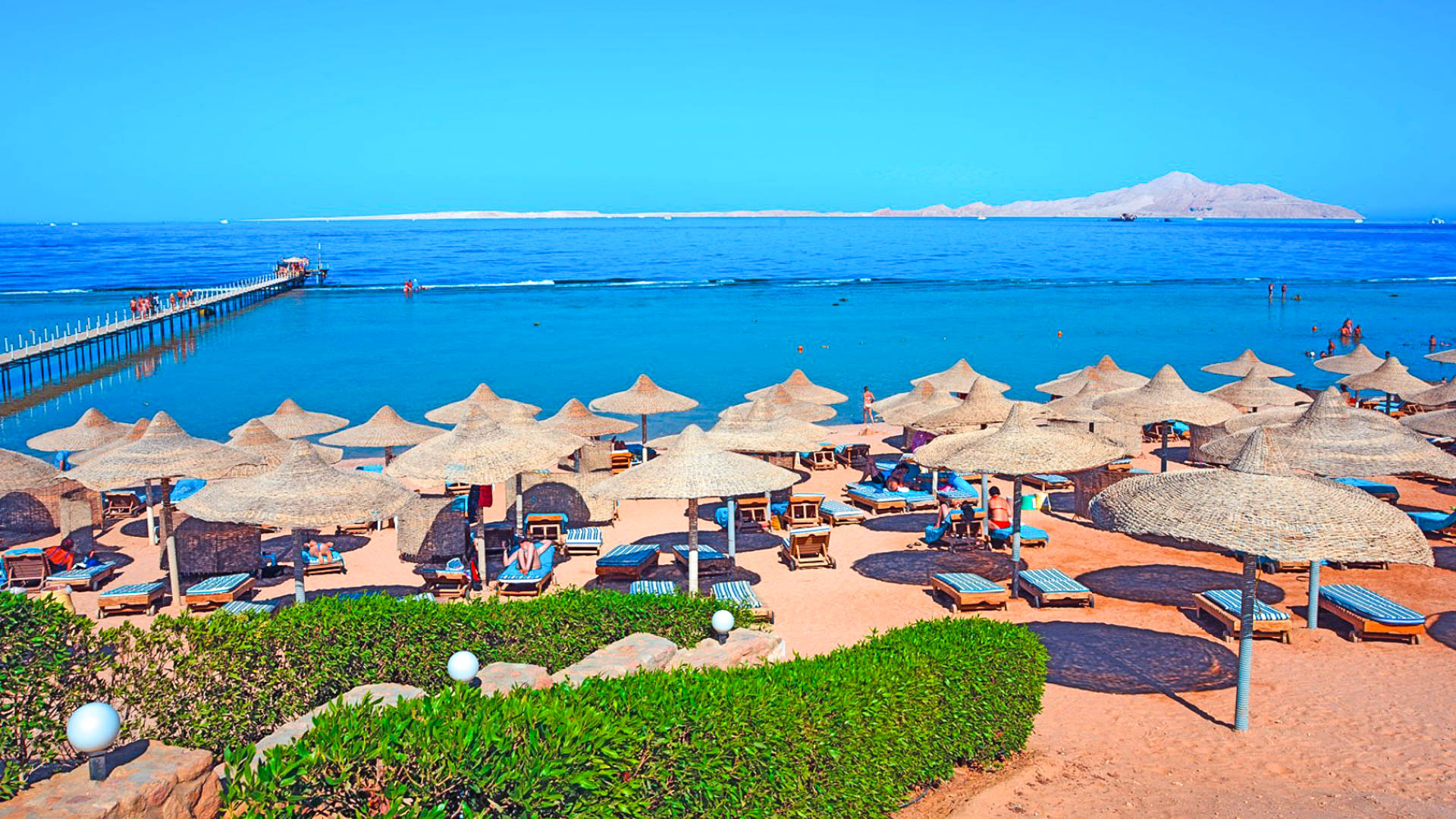 Charmillion Sea Club & Garden Resort