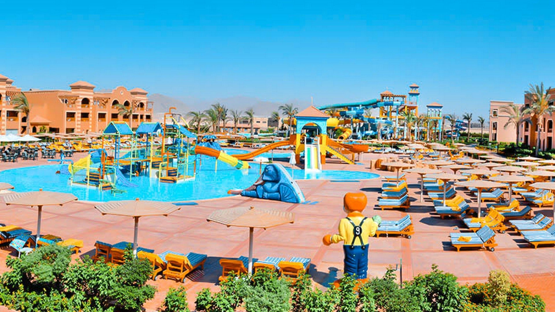 Charmillion Club Aqua Park
