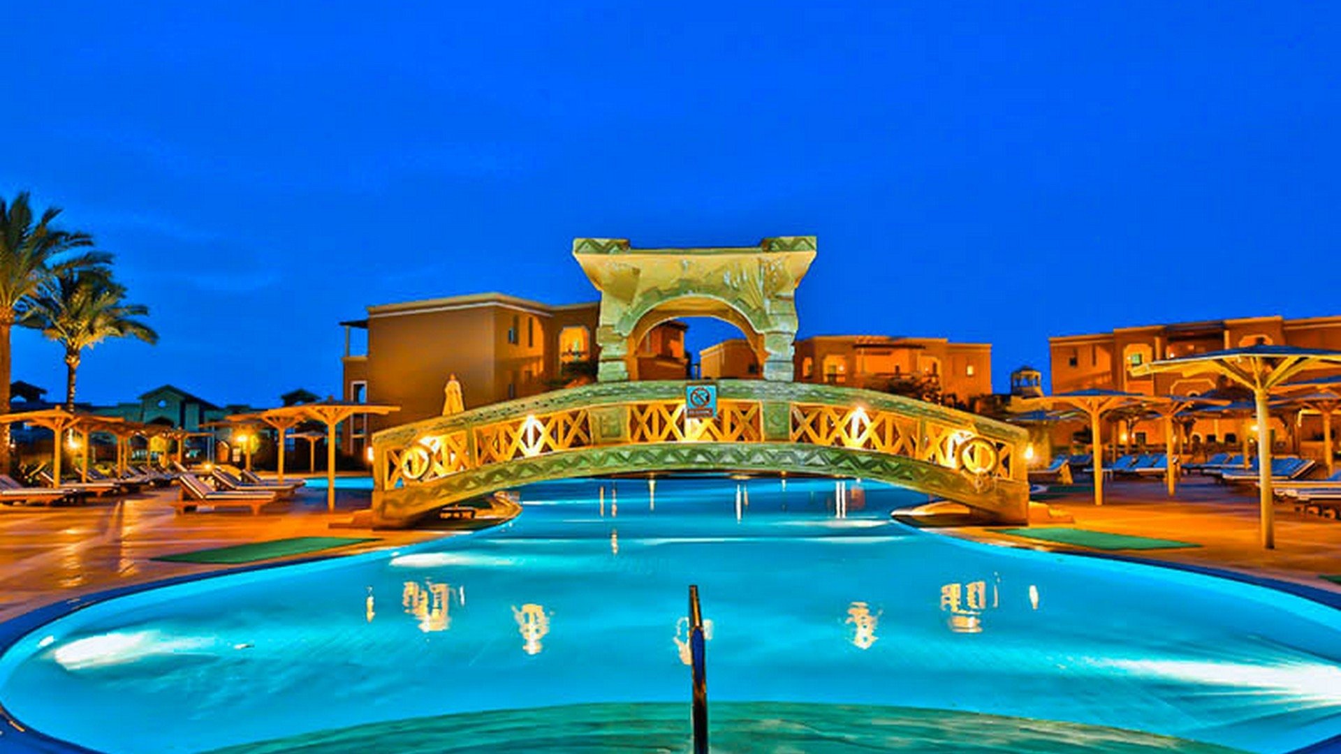 Charmillion Club Aqua Park