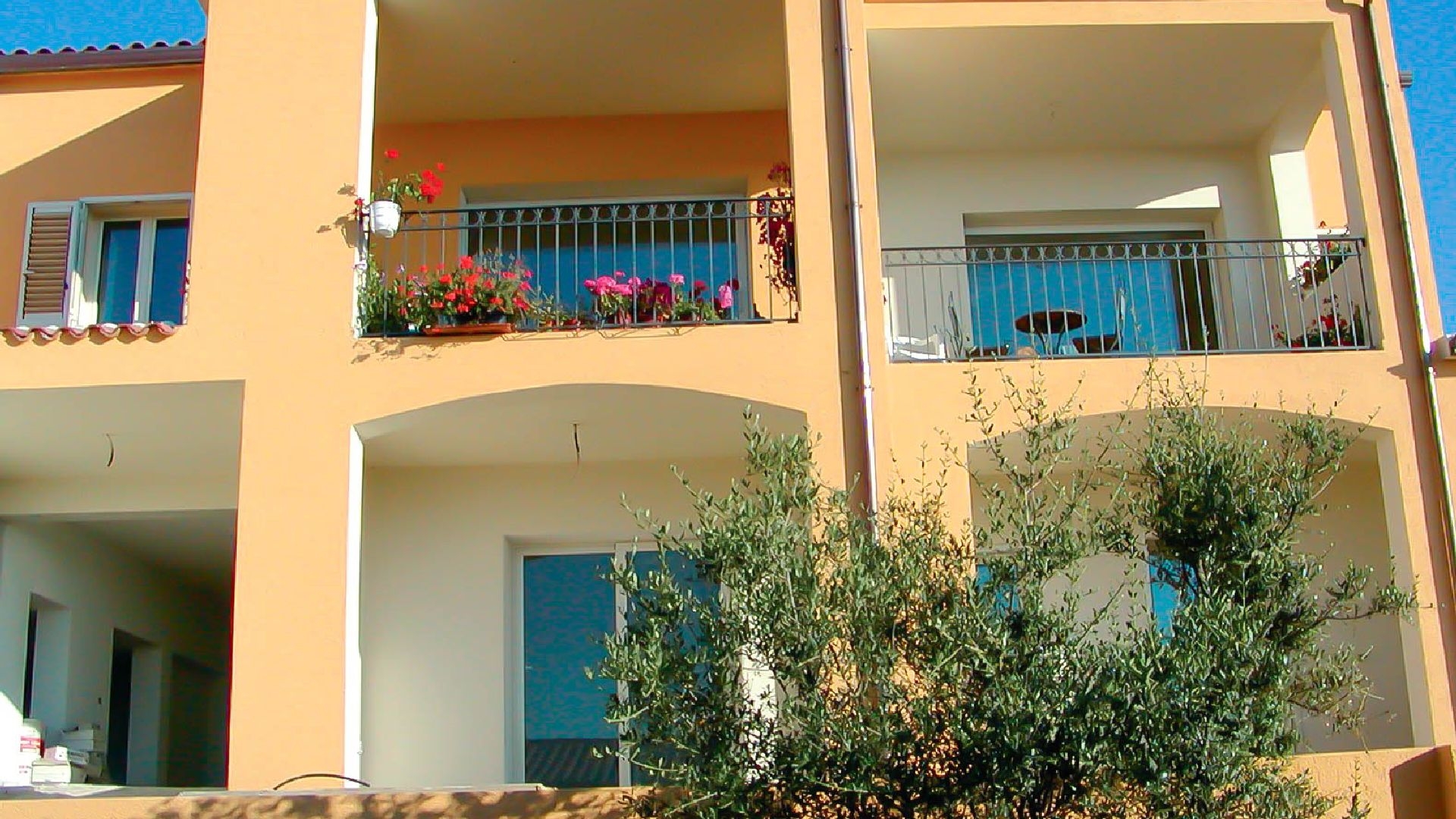 Complessi Residenziali Cala Longa