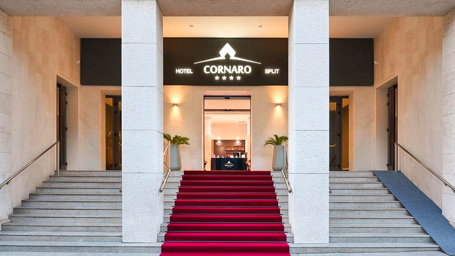 Cornaro Hotel
