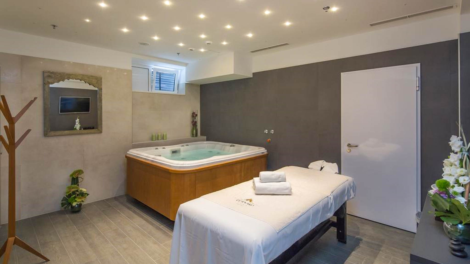 Cornaro Hotel
