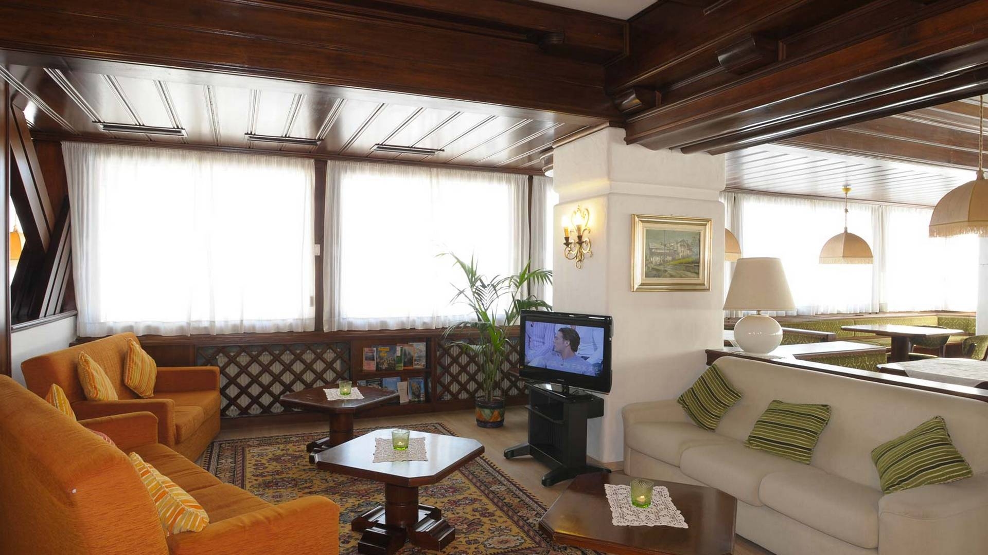 Hotel Corona