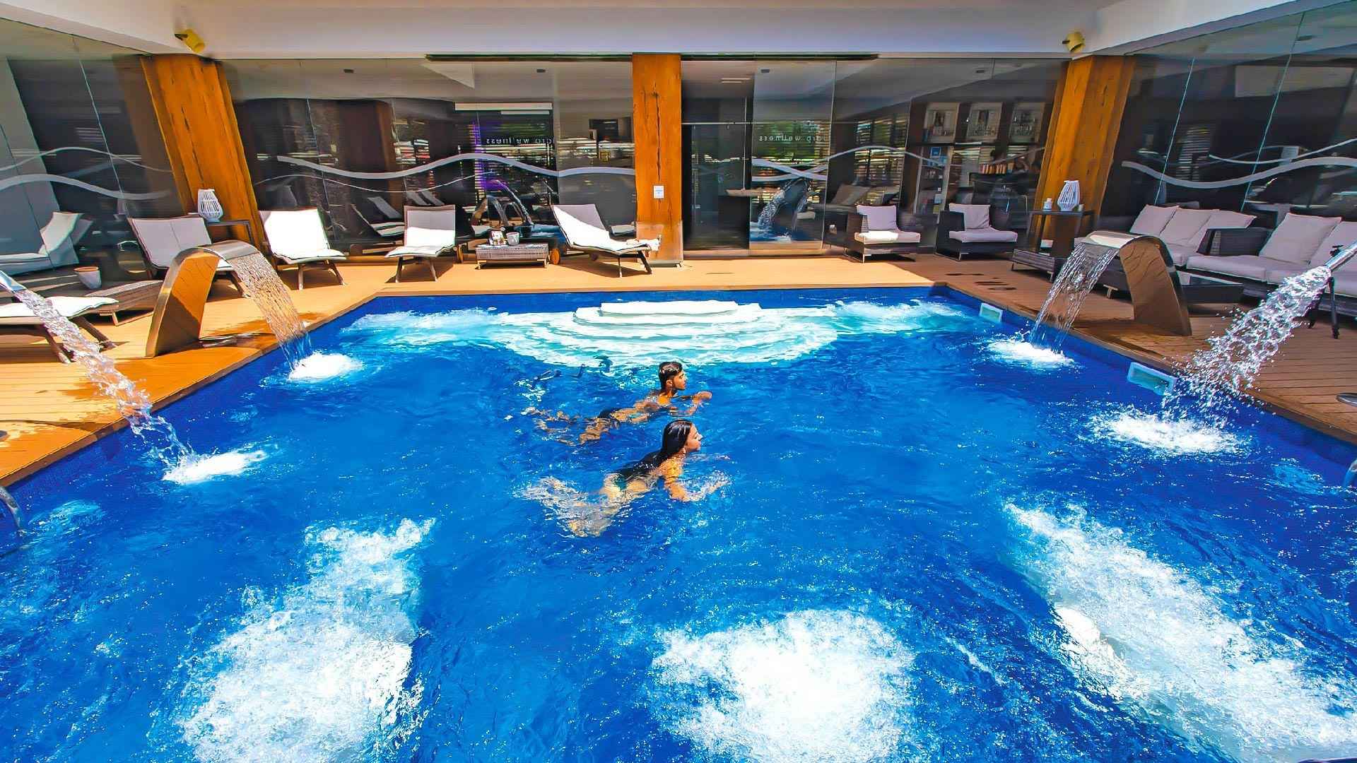 Costa Verde Acqua Park & Spa Hotel