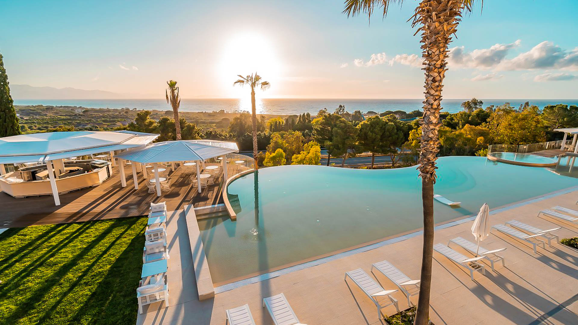 Costa Verde Acqua Park & Spa Hotel