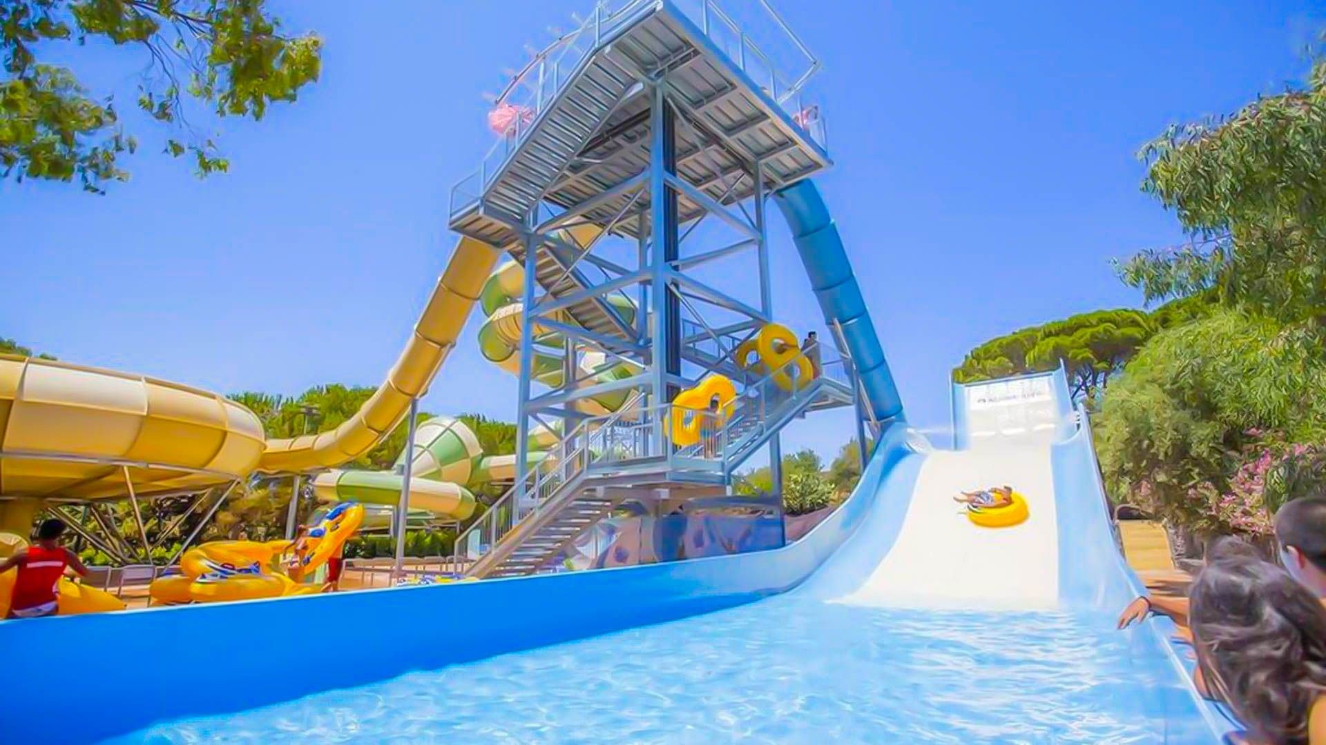 Costa Verde Acqua Park & Spa Hotel