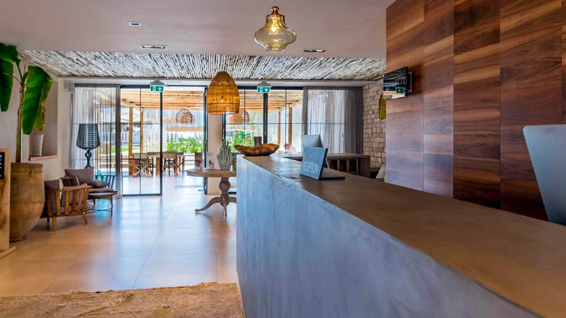 Cumeja Beach Club