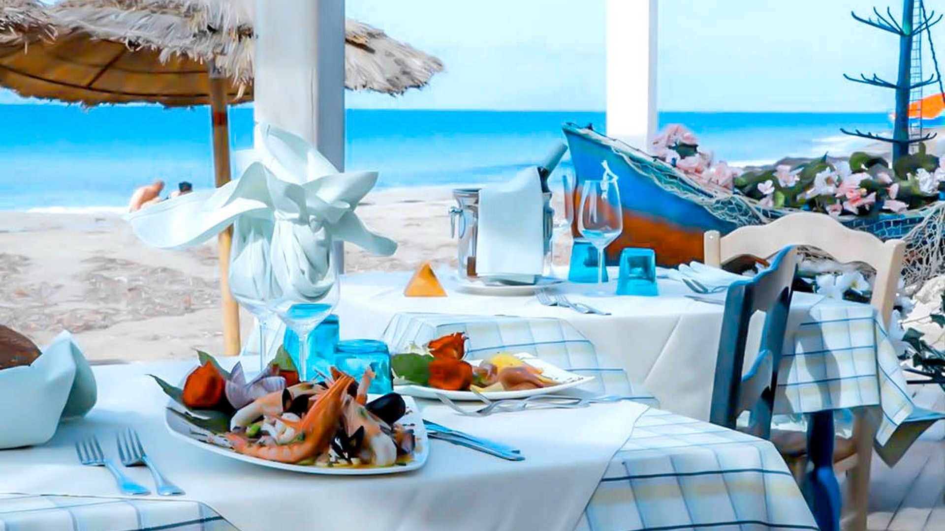 Delfino Beach Hotel