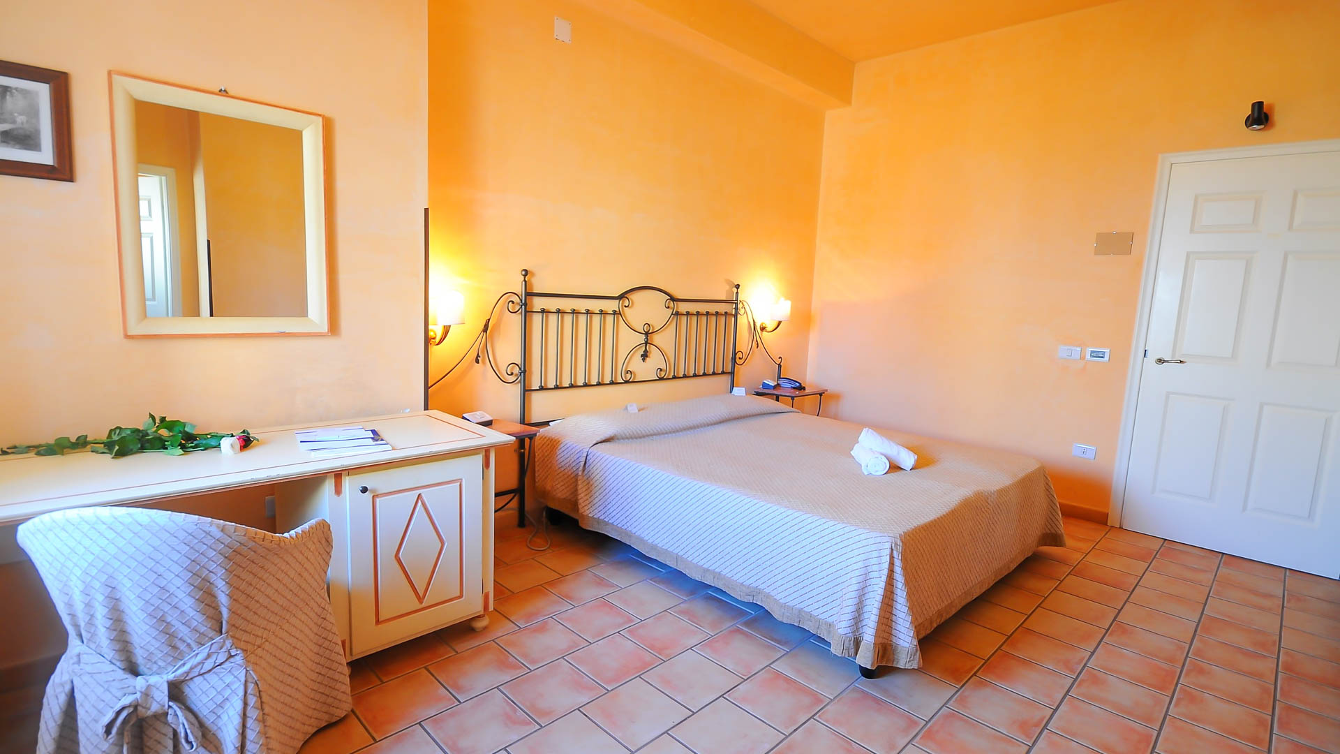 Delfino Beach Hotel