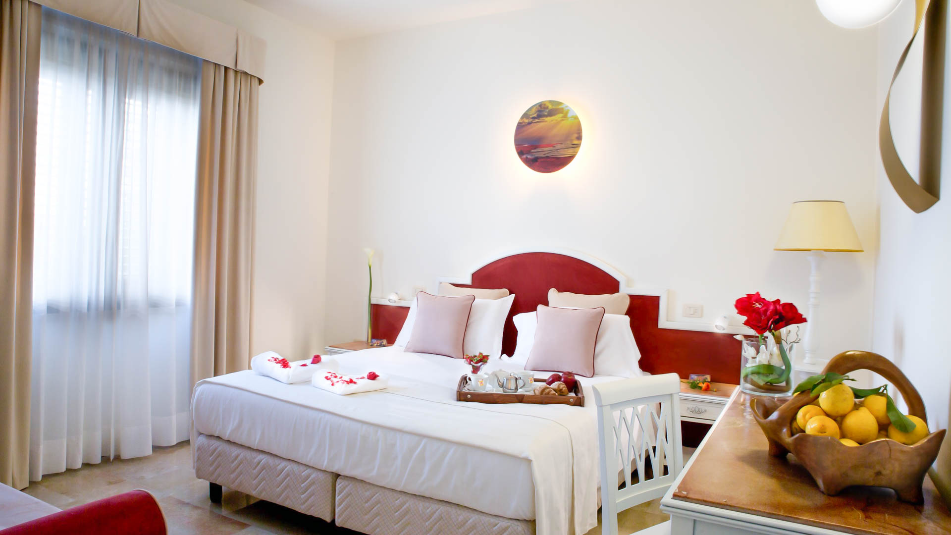 Delfino Beach Hotel