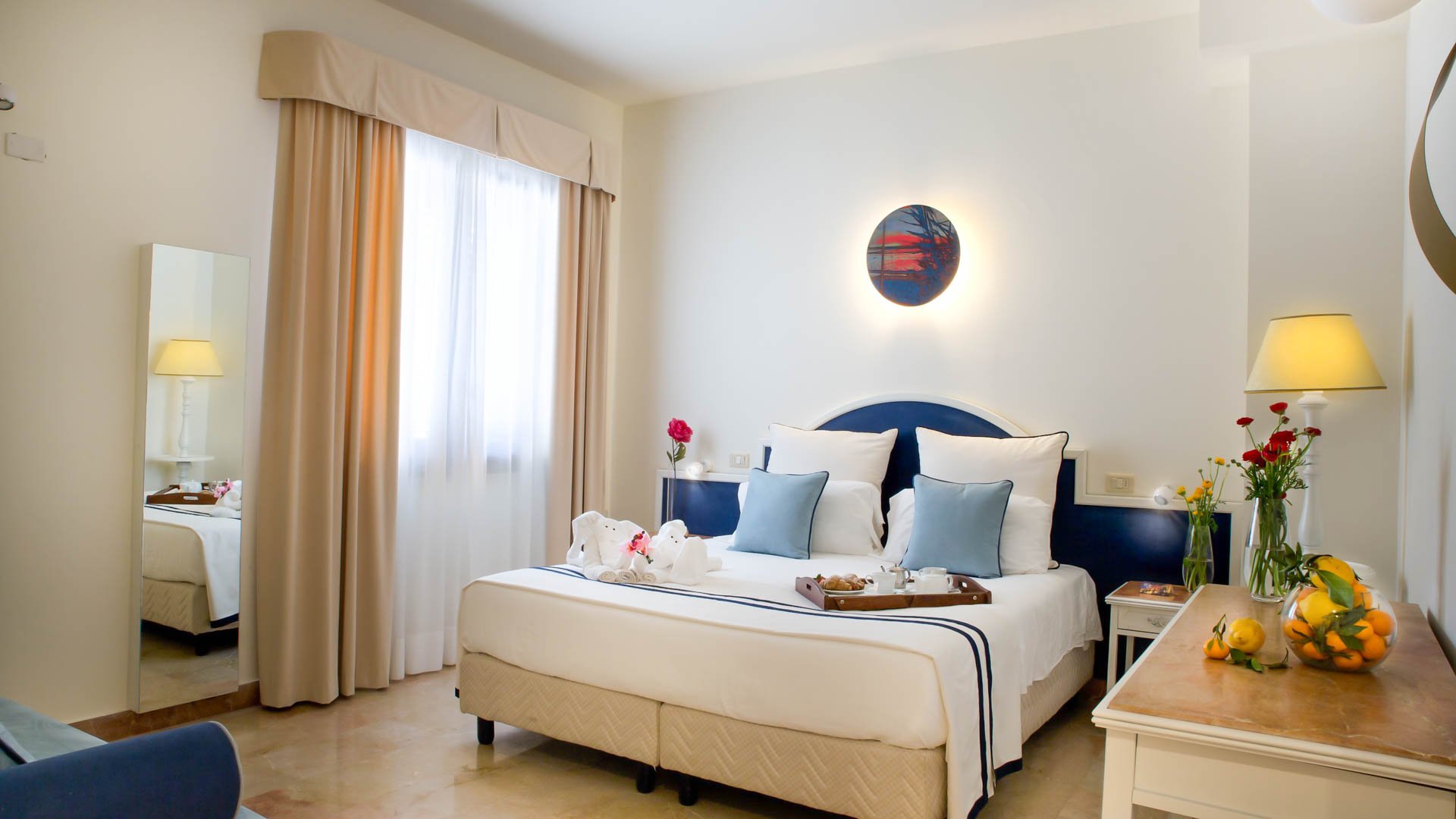 Delfino Beach Hotel
