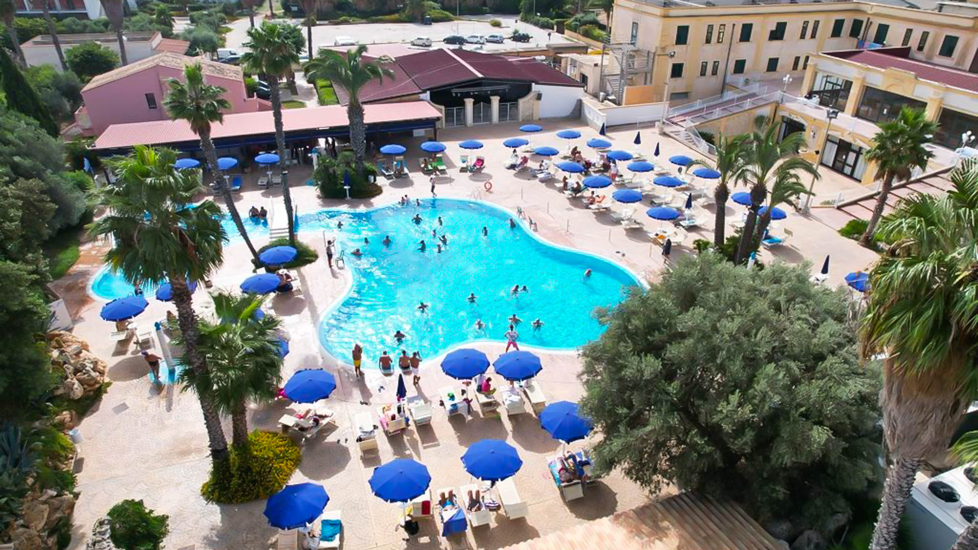 Delfino Beach Hotel