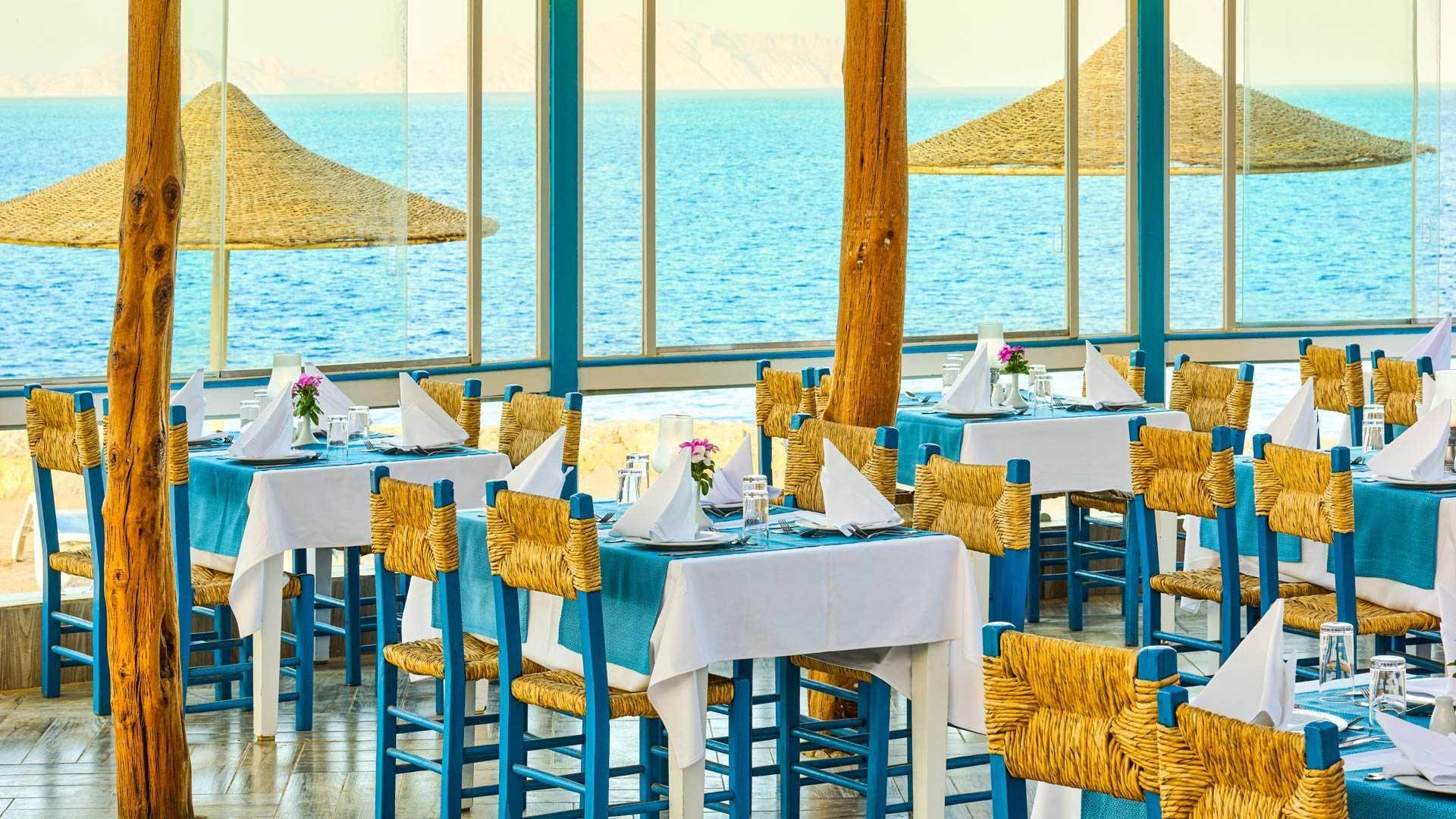 Dreams Beach Resort