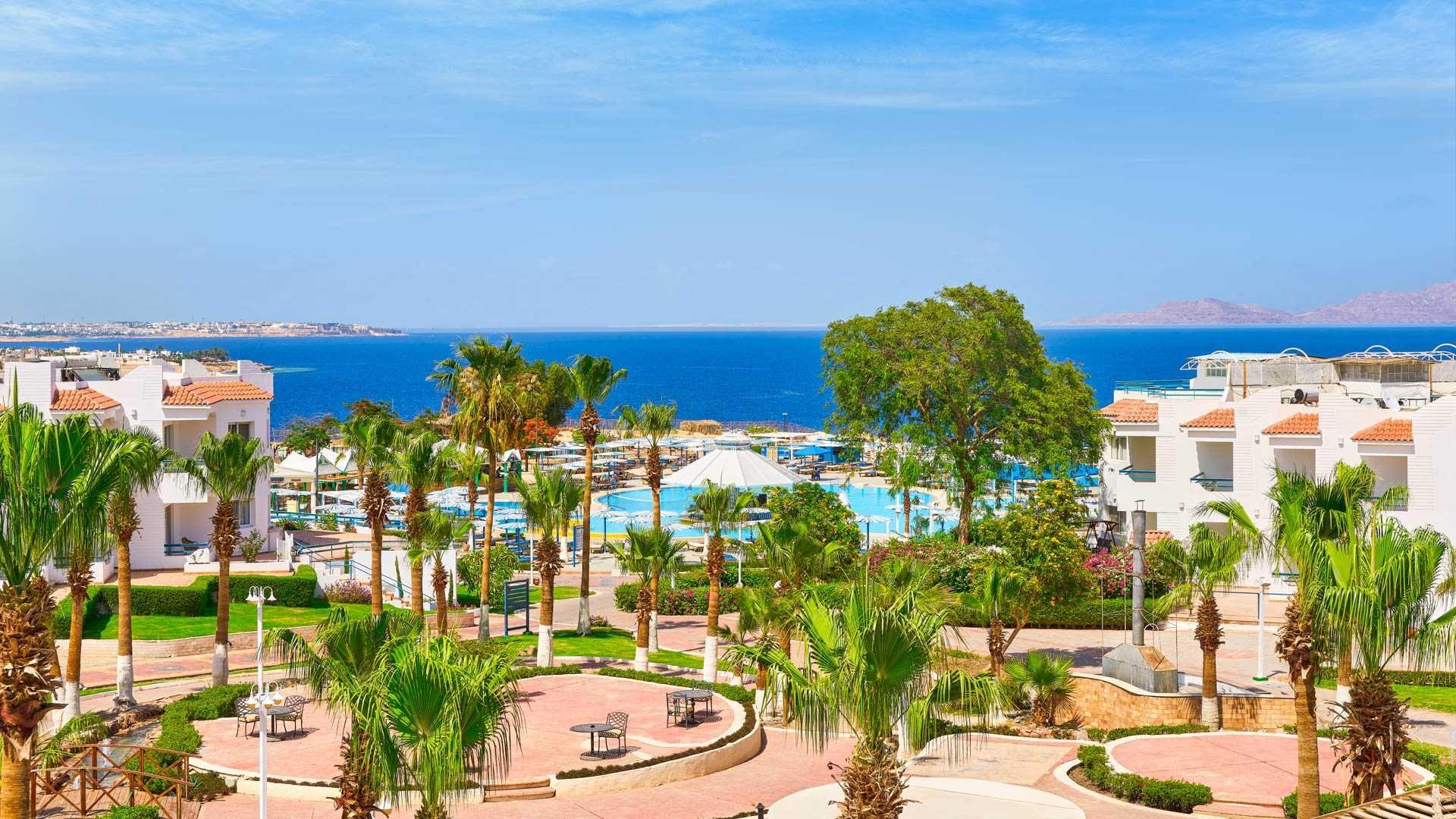 Dreams Beach Resort
