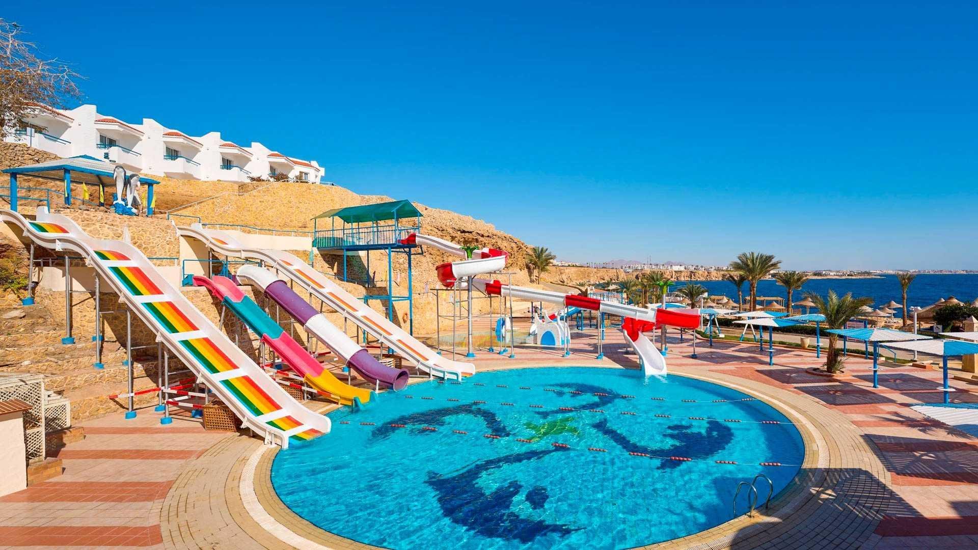 Dreams Beach Resort