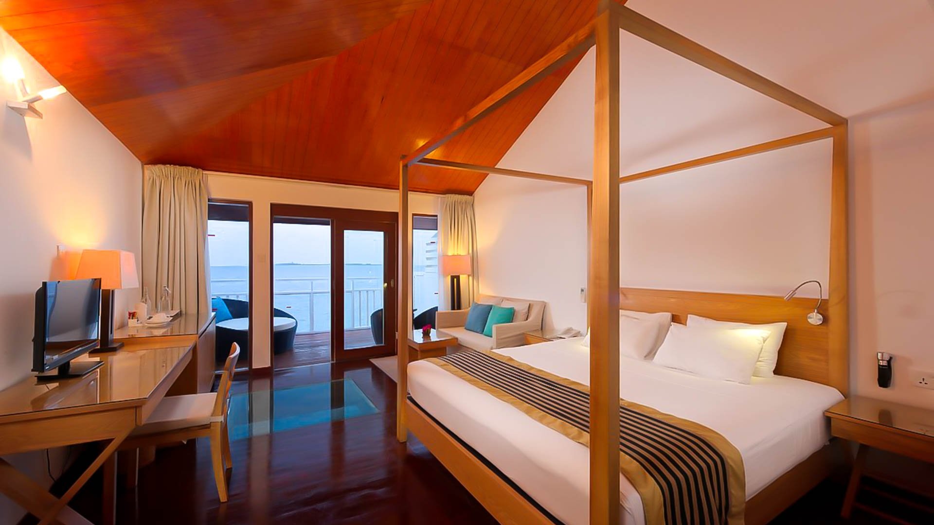 Embudu Village Resort