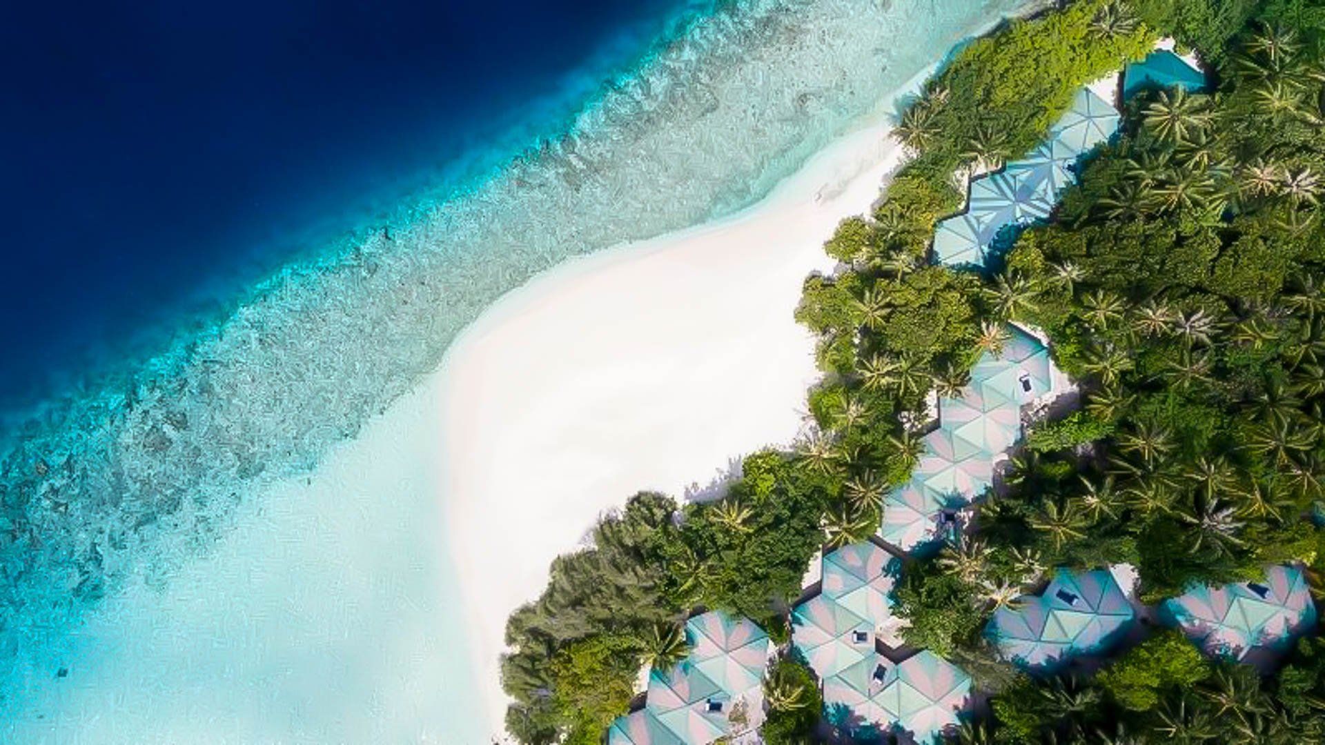 Embudu Village Resort