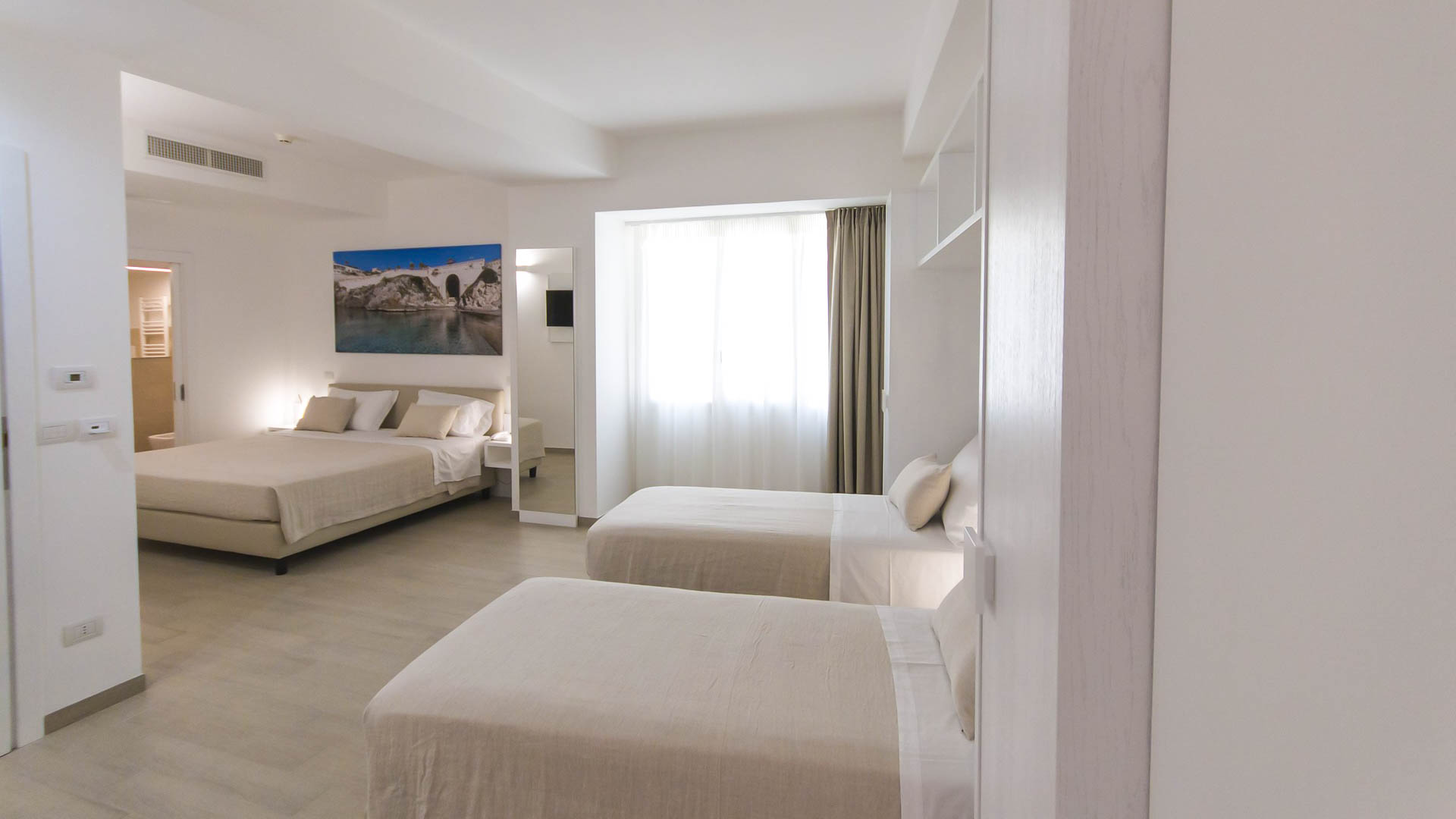 Est Hotel