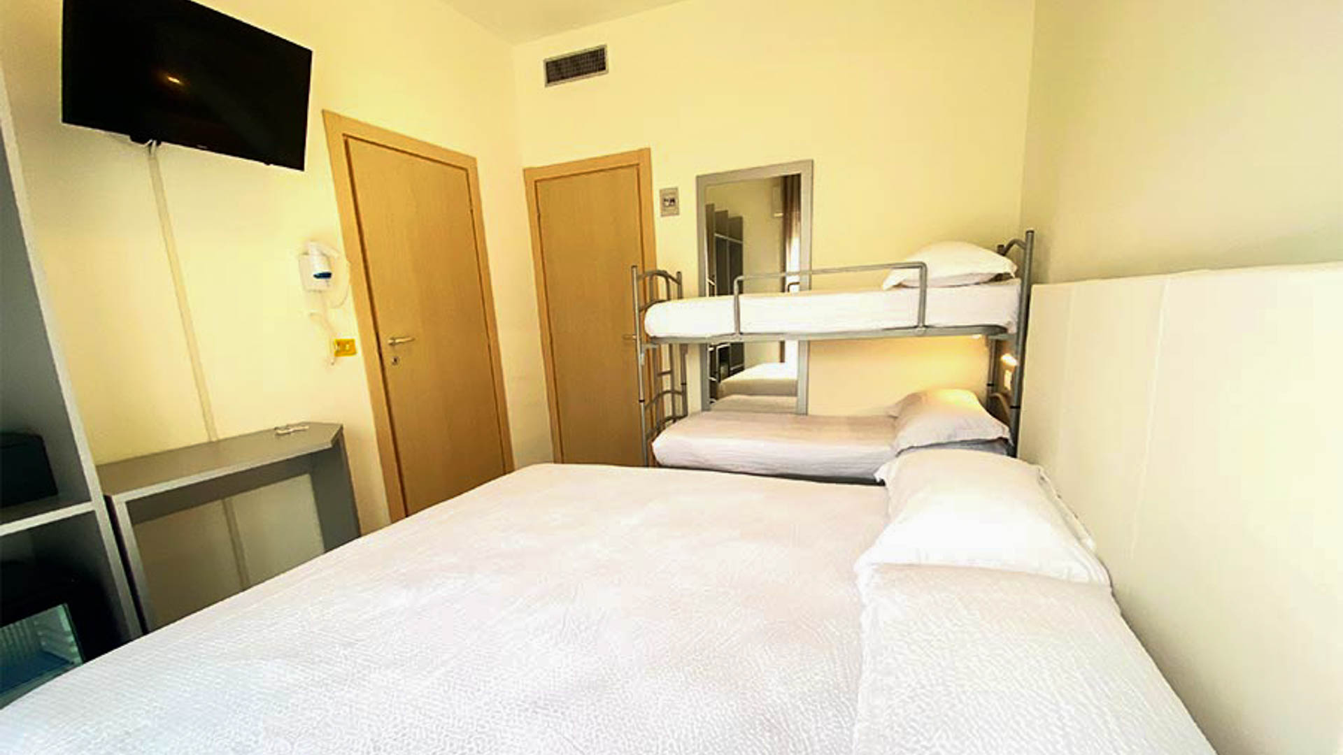 Family Hotel Club Aron