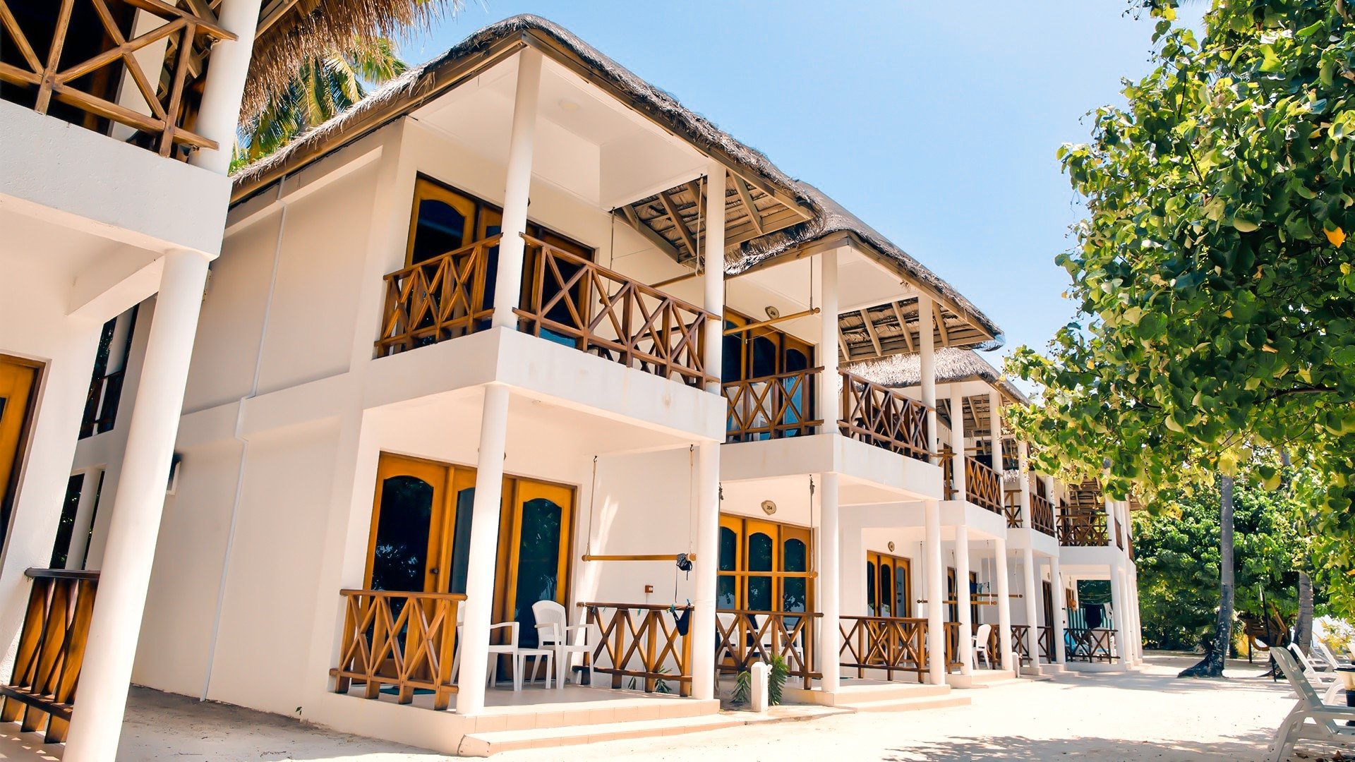 Fihalhohi Island Resort