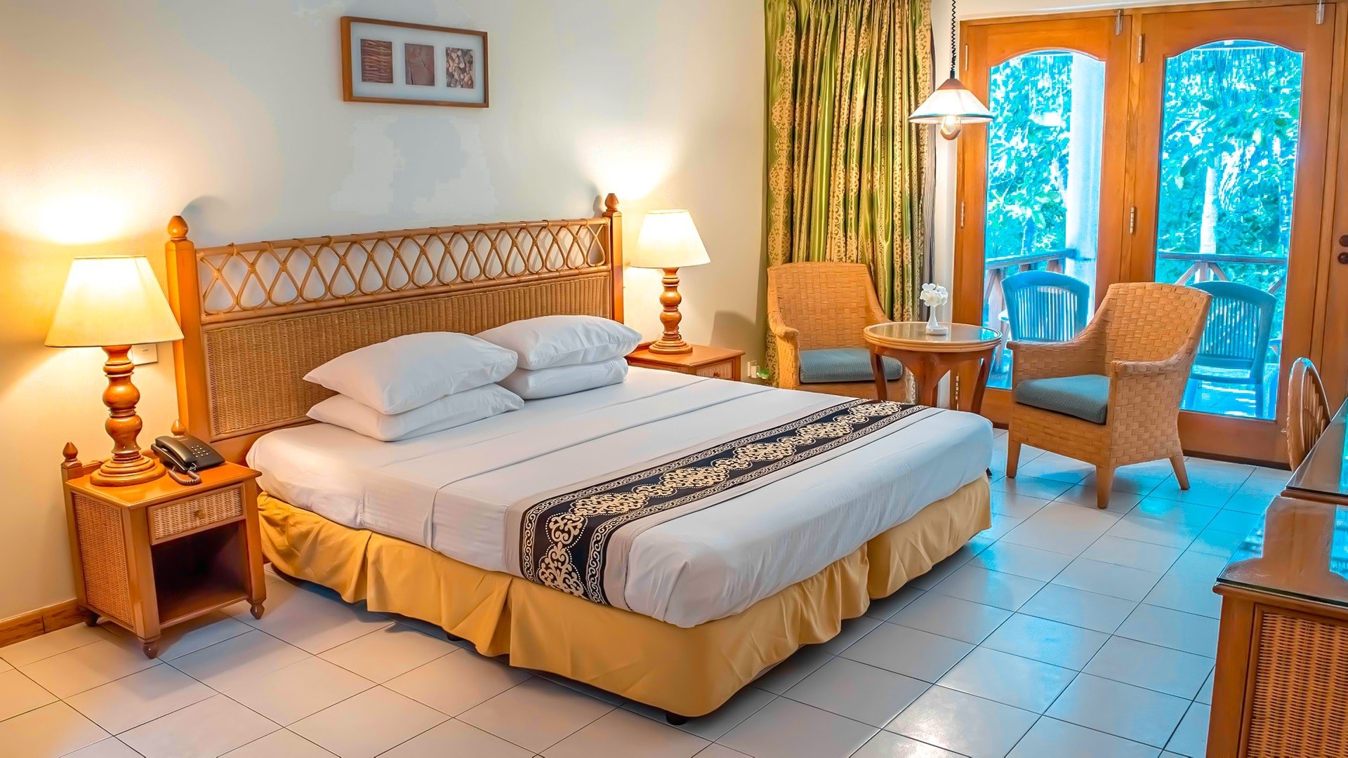 Fihalhohi Island Resort