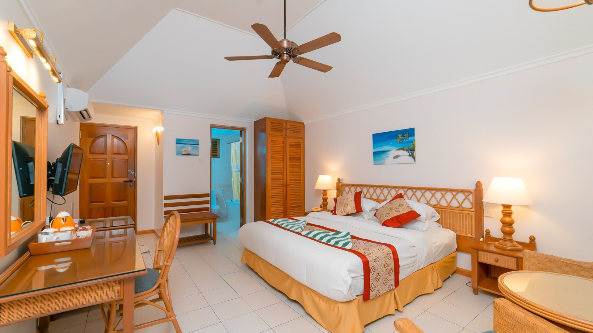Fihalhohi Island Resort