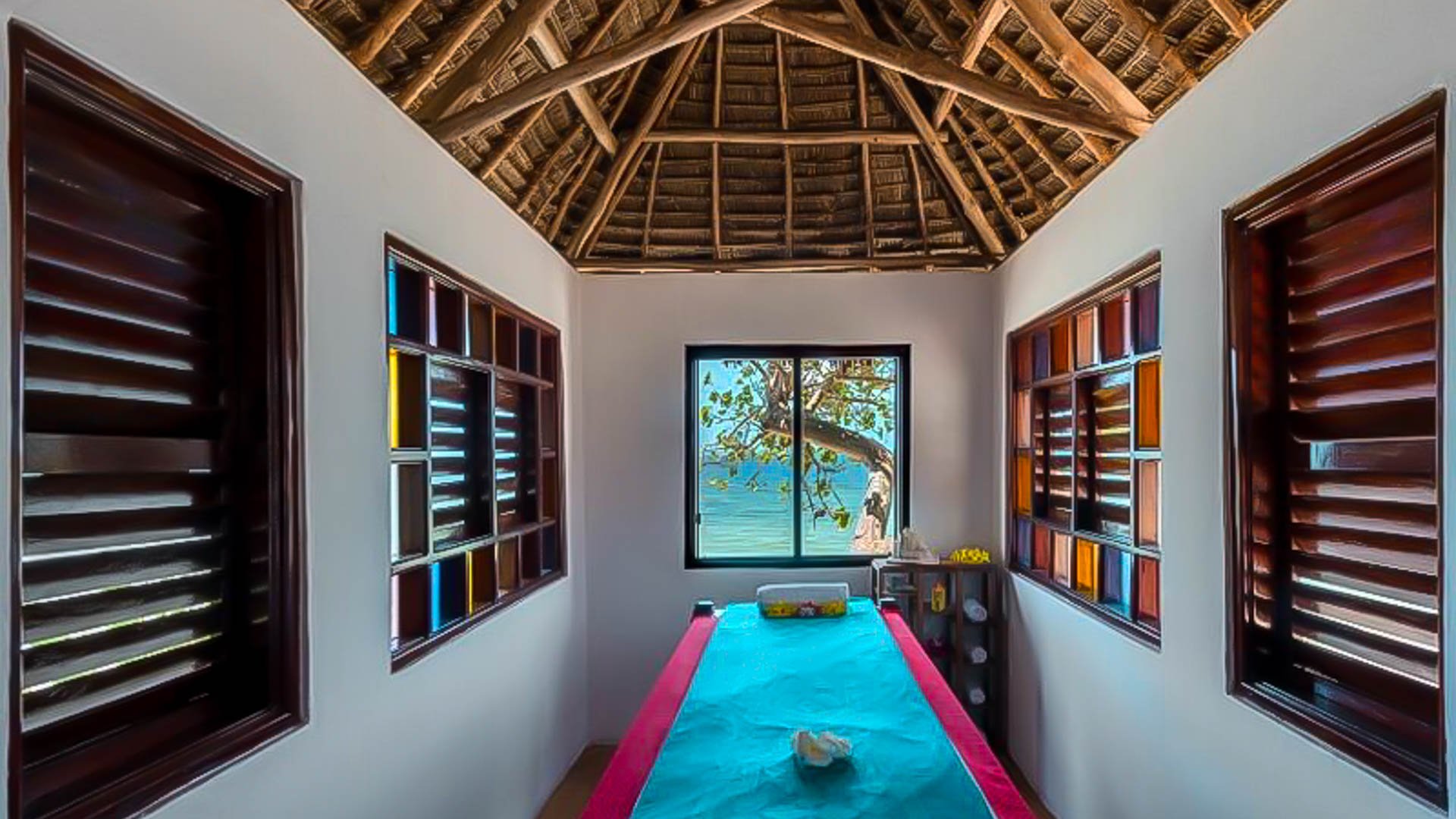 Kappa Club Filao Beach by Sansi